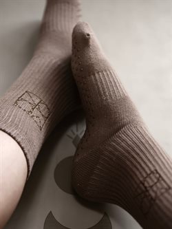 MOONCHILD PILATES STRØMPER MED GRIP - STORM