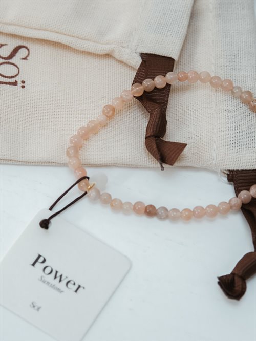SOÏ ARMBÅND SUNSTONE - 4 MM